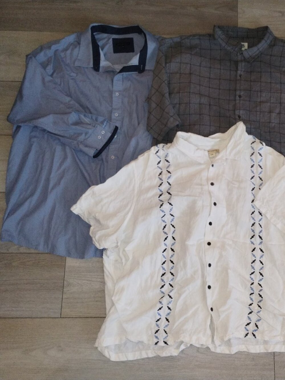 Lot of (3) mens 5XL/5XLT shirts